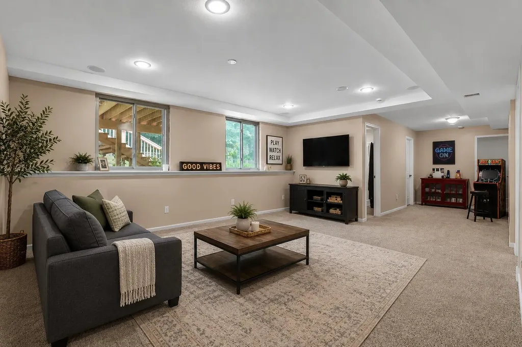 506 W Osterhout Avenue Portage City MI 49024