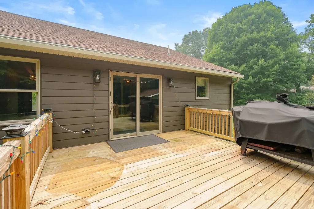 506 W Osterhout Avenue Portage City MI 49024