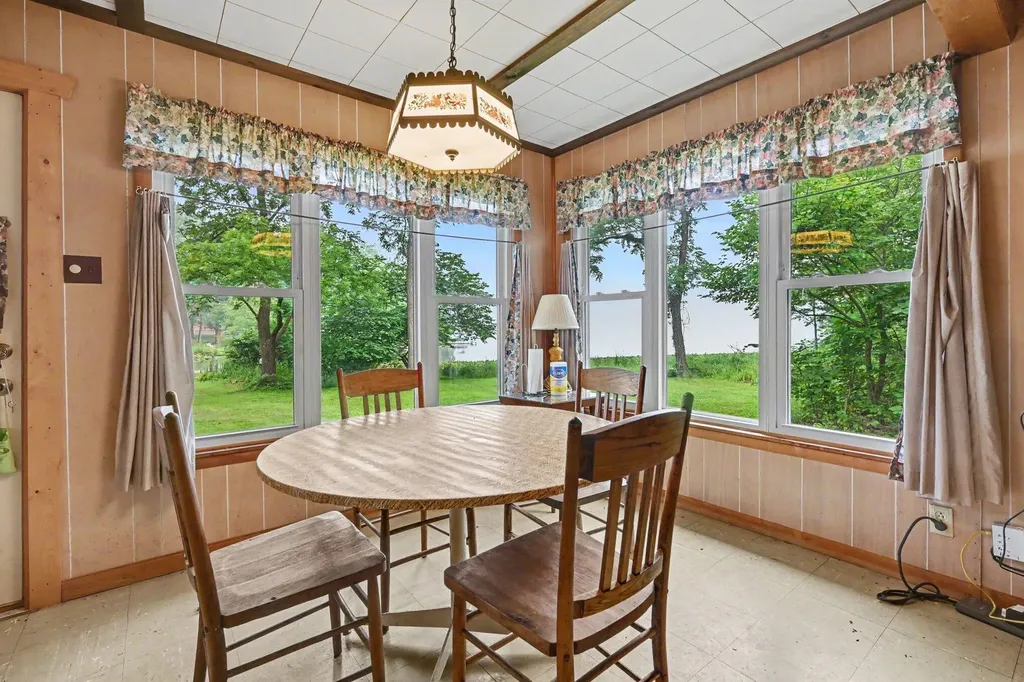 45296 15th Avenue Bloomingdale Township MI 49026