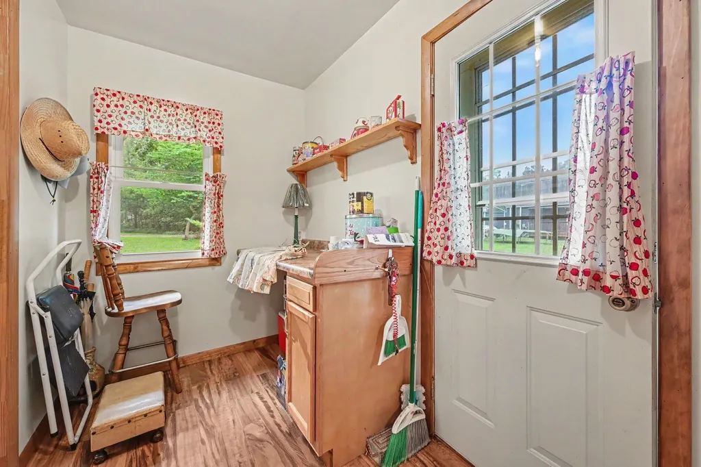 45296 15th Avenue Bloomingdale Township MI 49026