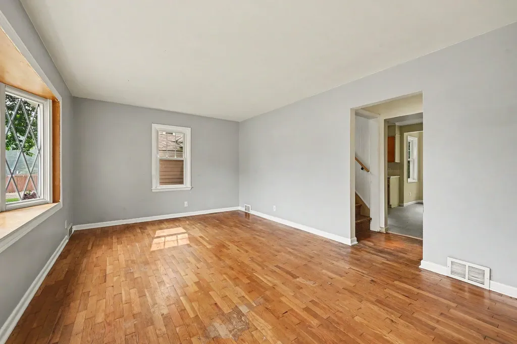 1050 Bloomfield Avenue Gun Plain Township MI 49080