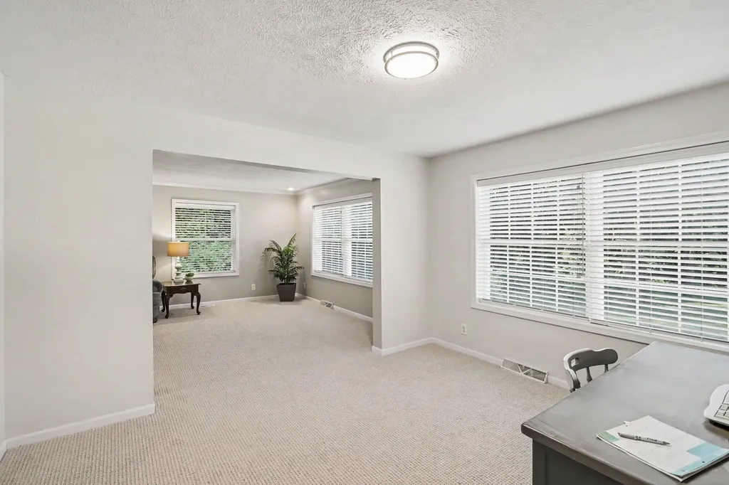 5856 Windingwood Drive Oshtemo Charter Township MI 49009