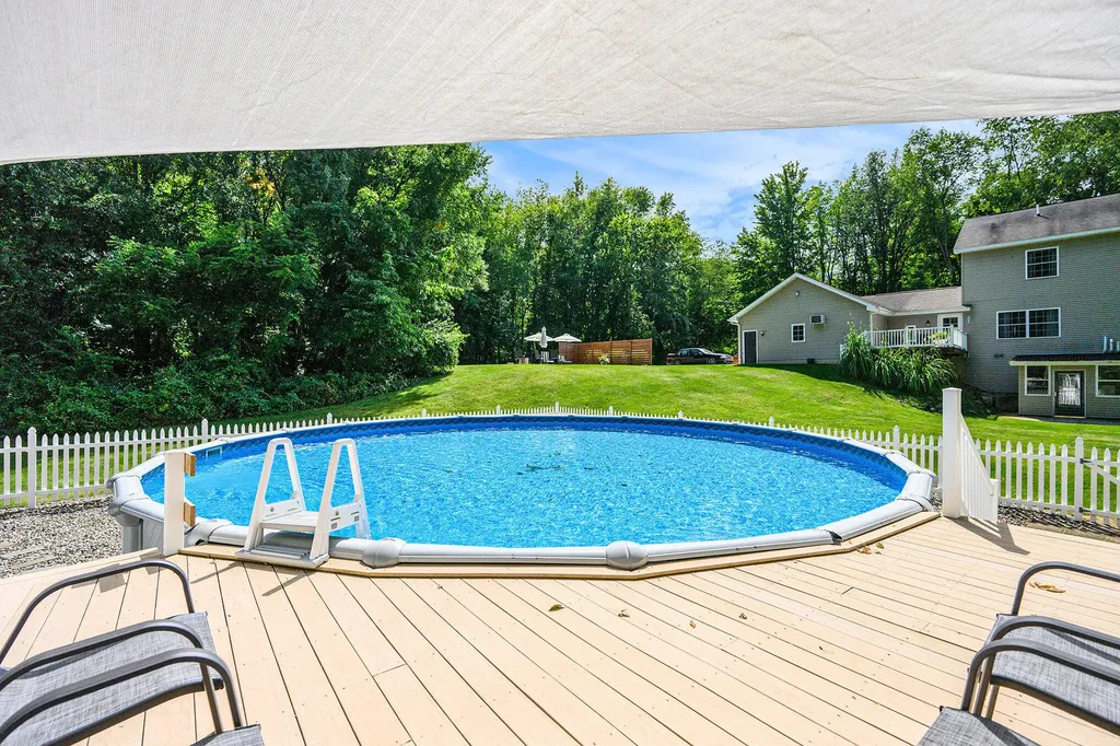 5856 Windingwood Drive Oshtemo Charter Township MI 49009
