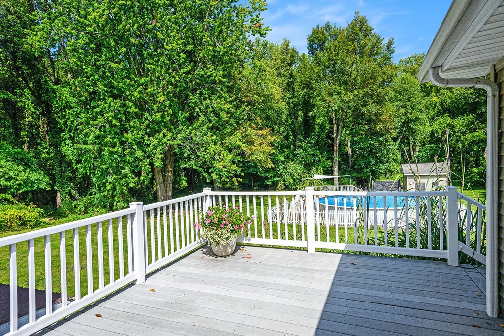 5856 Windingwood Drive Oshtemo Charter Township MI 49009