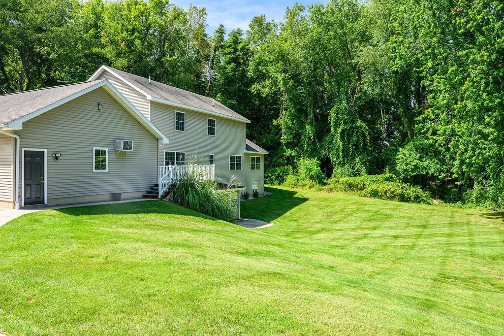 5856 Windingwood Drive Oshtemo Charter Township MI 49009