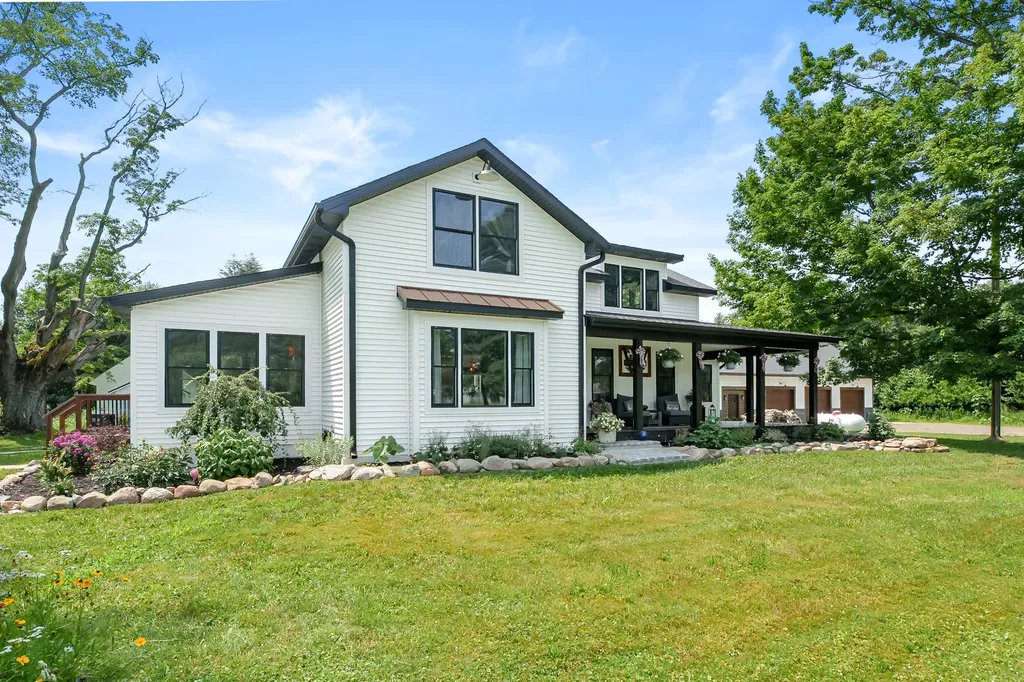 3386 S 38th Street Charleston Township MI 49034