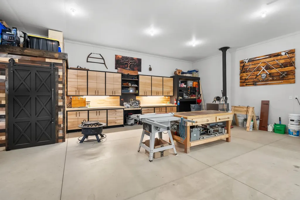 3386 S 38th Street Charleston Township MI 49034