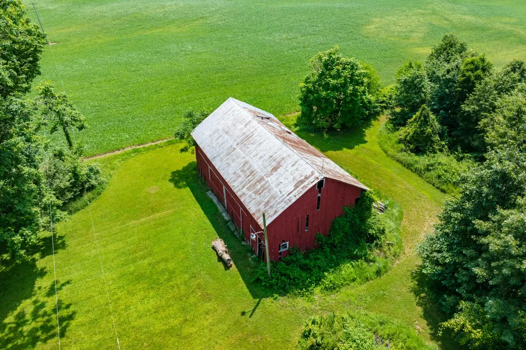 3386 S 38th Street Charleston Township MI 49034