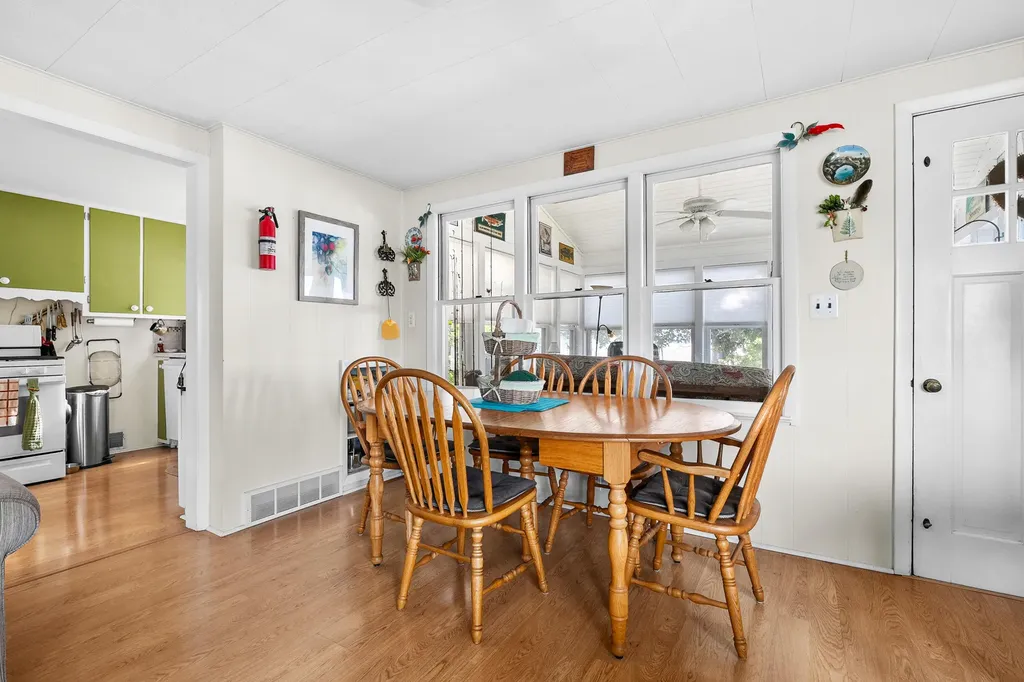 12101 Oakridge Road Prairieville Township MI 49080