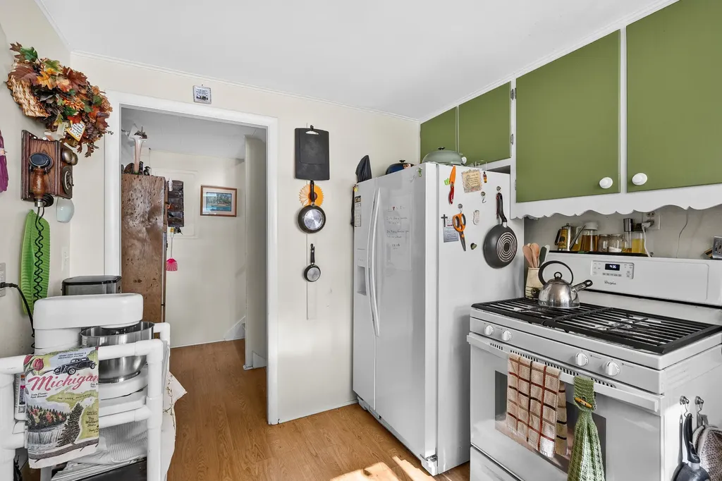12101 Oakridge Road Prairieville Township MI 49080