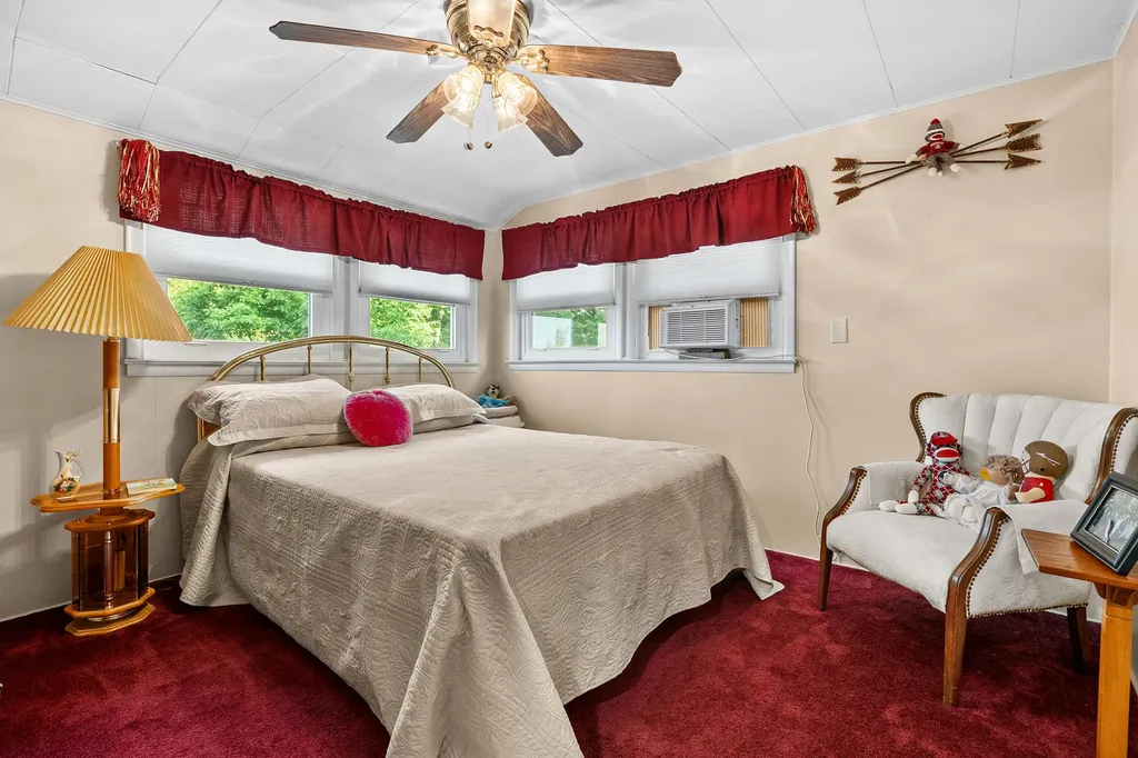 12101 Oakridge Road Prairieville Township MI 49080