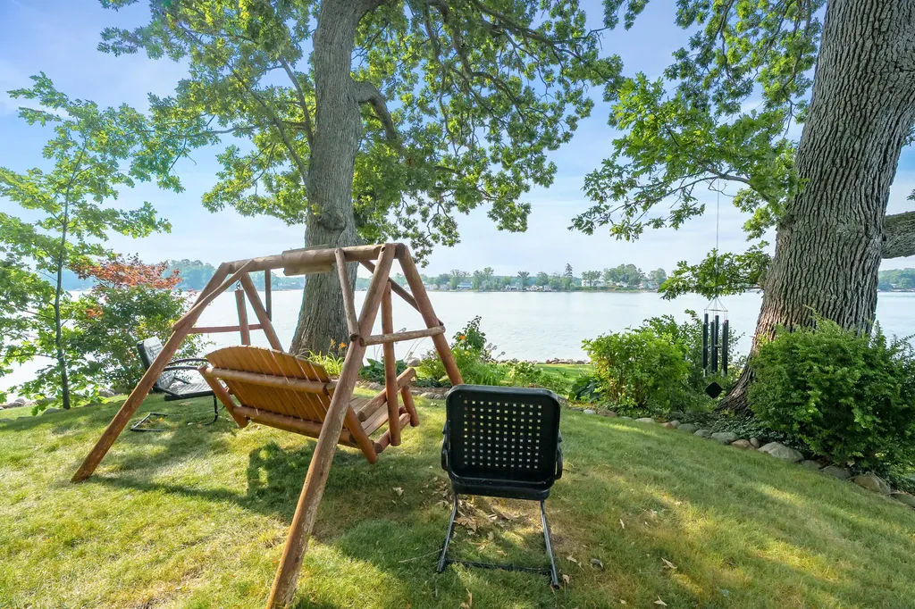 12101 Oakridge Road Prairieville Township MI 49080