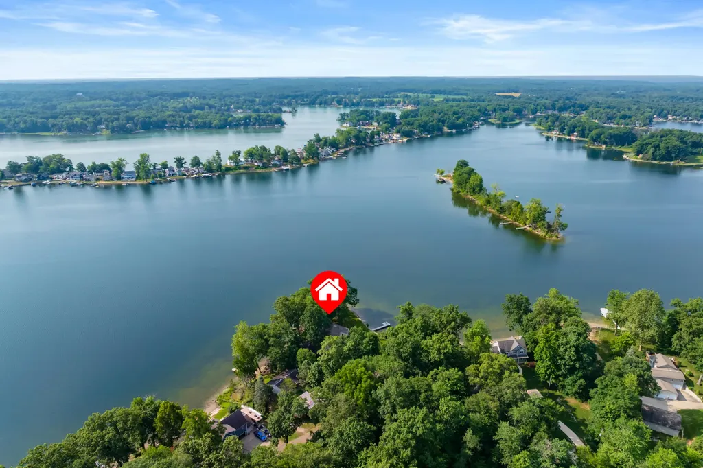 12101 Oakridge Road Prairieville Township MI 49080