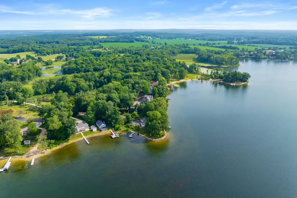 12101 Oakridge Road Prairieville Township MI 49080