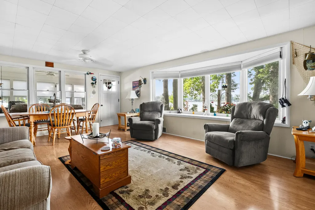 12101 Oakridge Road Prairieville Township MI 49080