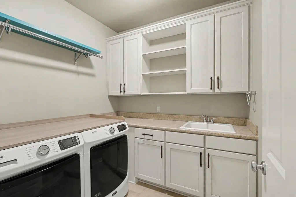 8888 Oakland Hills Circle Portage City MI 49024