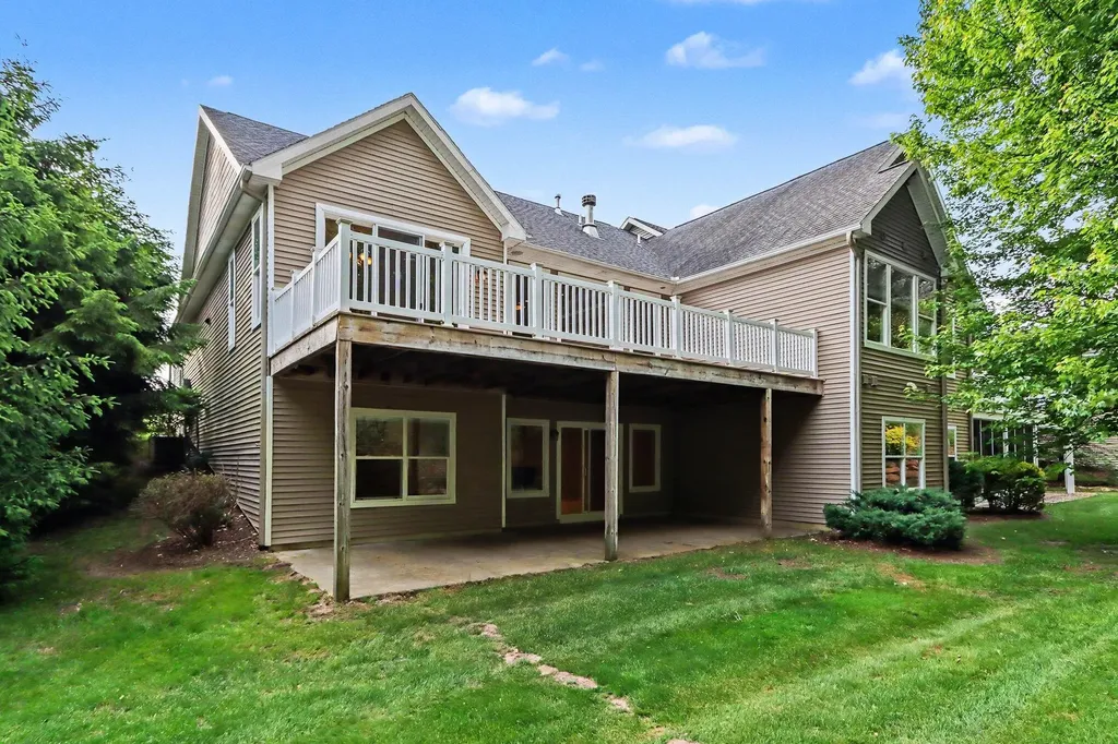 8888 Oakland Hills Circle Portage City MI 49024