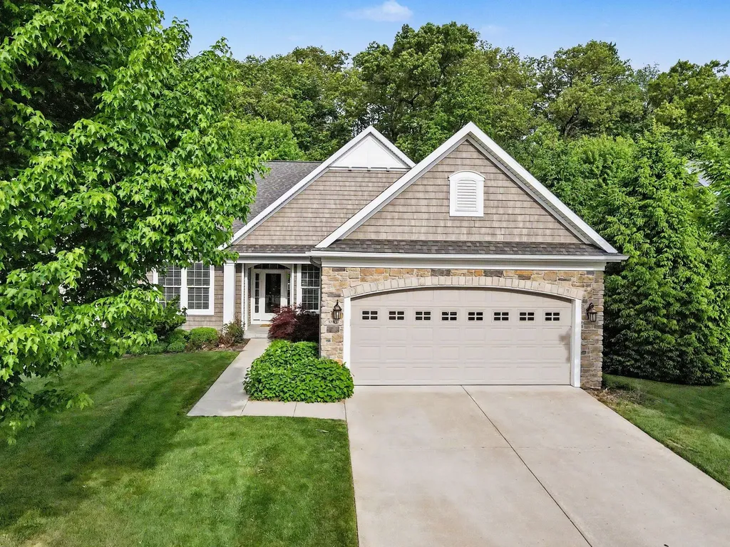 8888 Oakland Hills Circle Portage City MI 49024