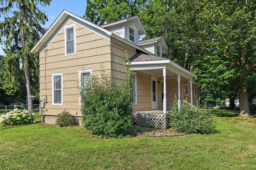 121 N Main Street Climax Village MI 49034