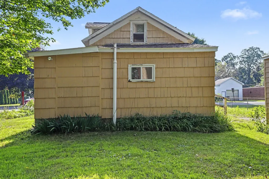 121 N Main Street Climax Village MI 49034