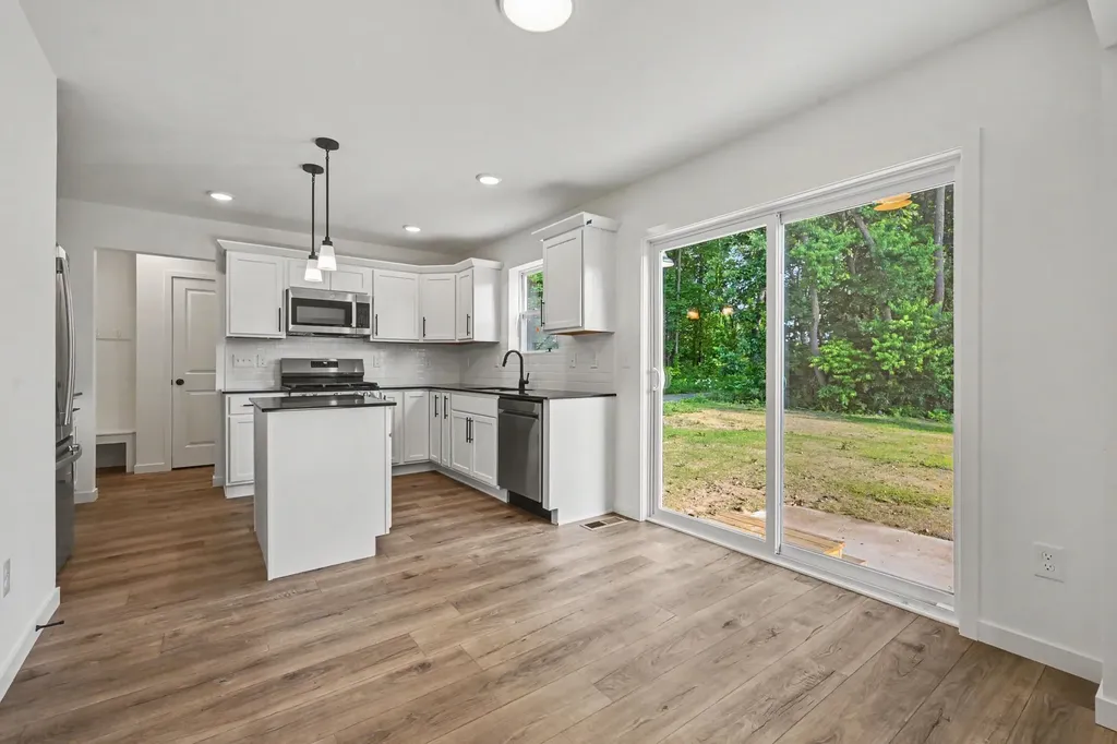 5714 Landrum Trail Portage City MI 49024