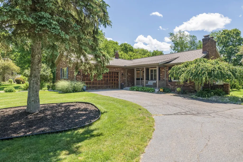 23103 Prairie View Court Almena Township MI 49071