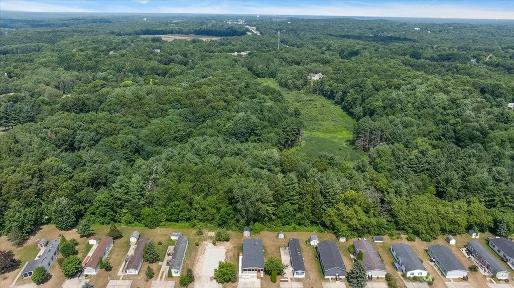 7422 Woods Edge Drive NE Plainfield Charter Township MI 49306