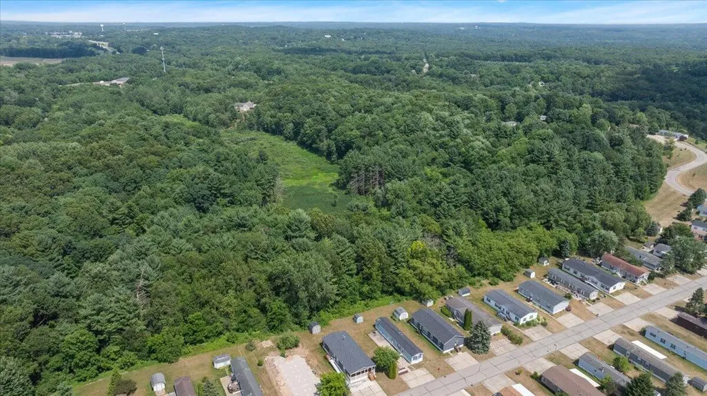 7422 Woods Edge Drive NE Plainfield Charter Township MI 49306