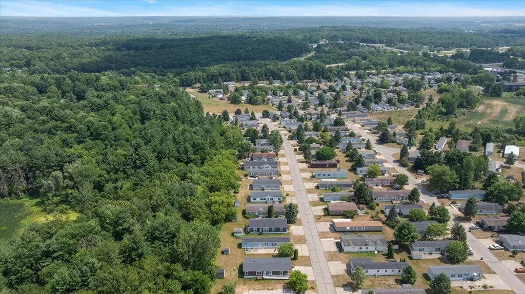 7422 Woods Edge Drive NE Plainfield Charter Township MI 49306