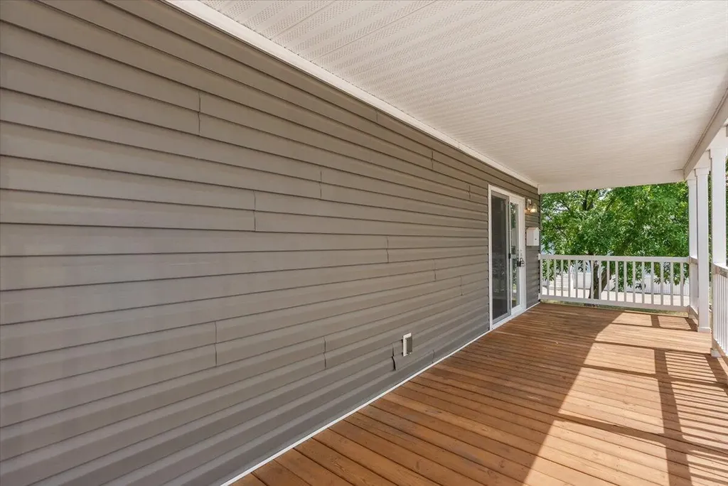 7422 Woods Edge Drive NE Plainfield Charter Township MI 49306