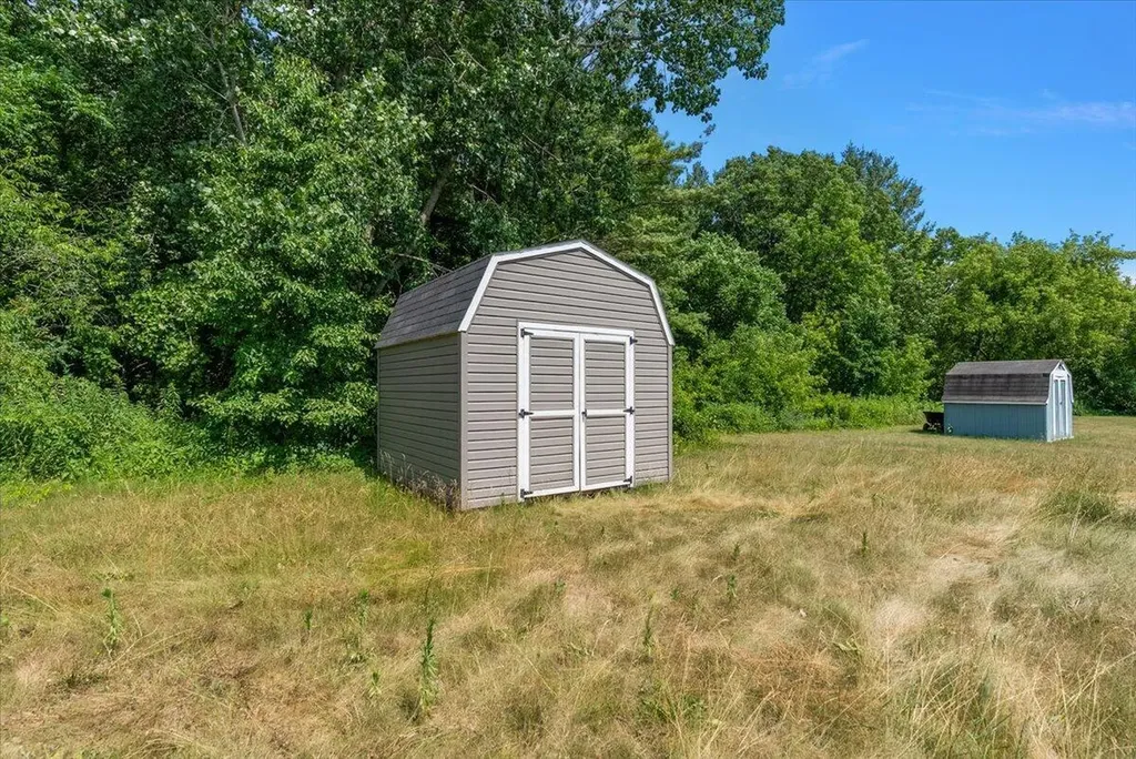 7422 Woods Edge Drive NE Plainfield Charter Township MI 49306