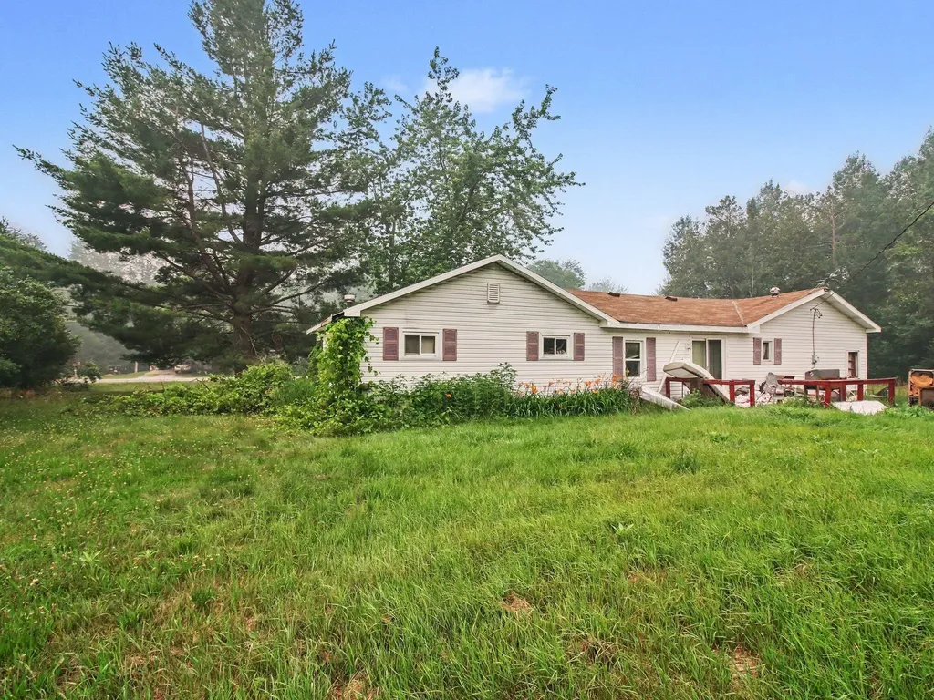 1491 Lake Winyah Road Alpena City MI 49707