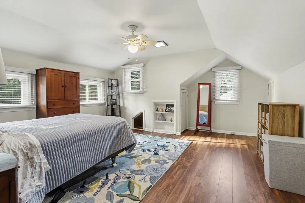 1418 Pinehurst Boulevard Kalamazoo Charter Township MI 49006