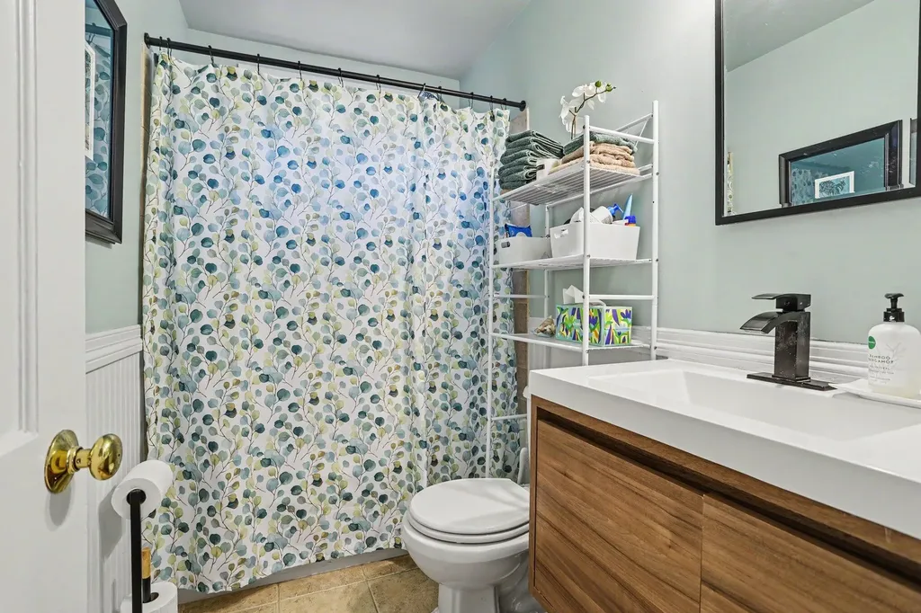 1418 Pinehurst Boulevard Kalamazoo Charter Township MI 49006
