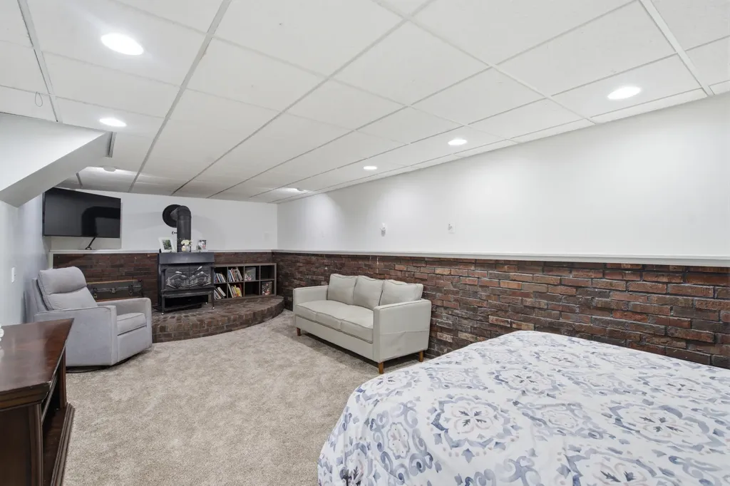 57089 Linda Avenue Lockport Township MI 49093