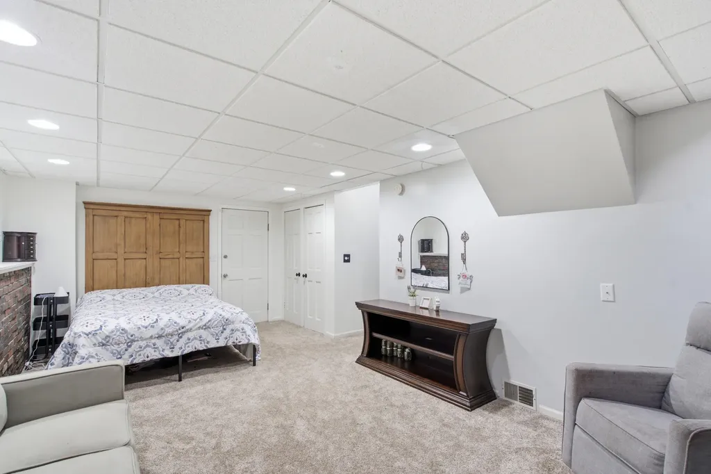 57089 Linda Avenue Lockport Township MI 49093
