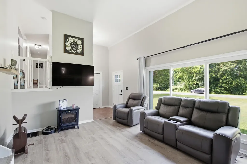57089 Linda Avenue Lockport Township MI 49093
