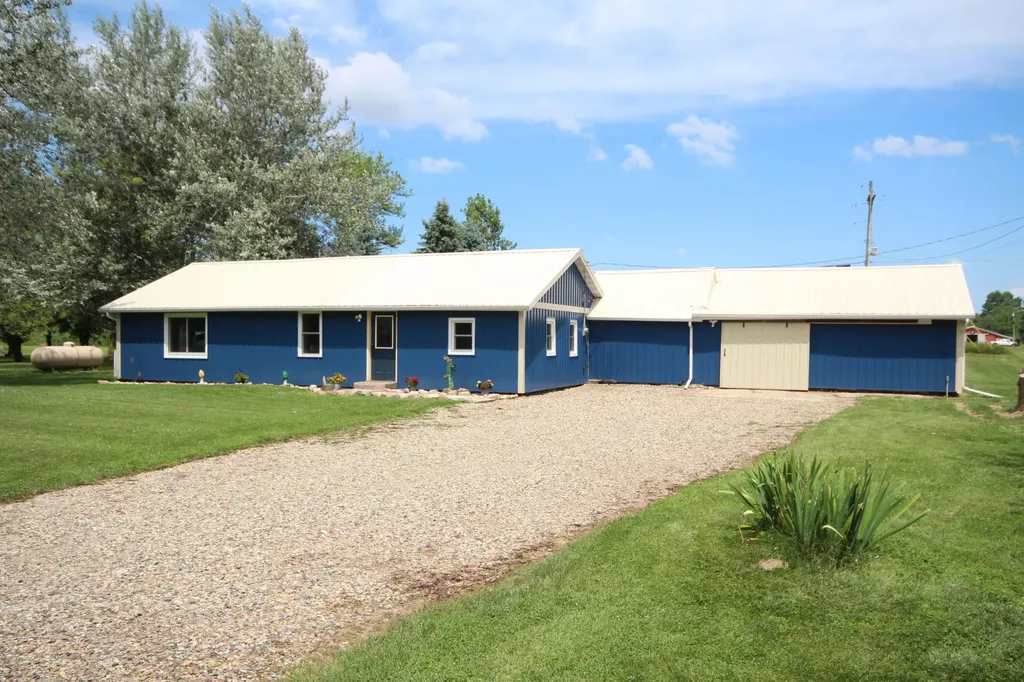 7231 E Y Z Avenue Brady Township MI 49097