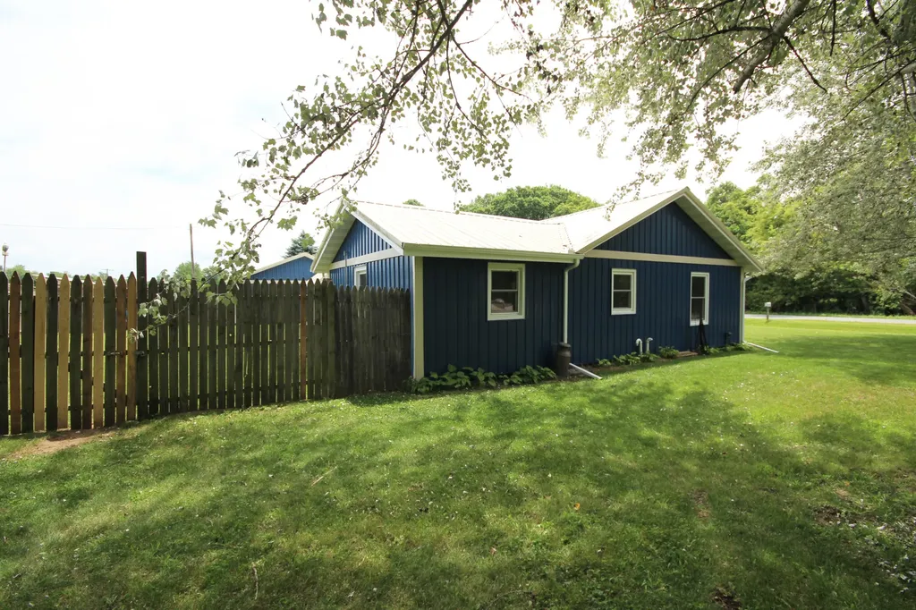 7231 E Y Z Avenue Brady Township MI 49097