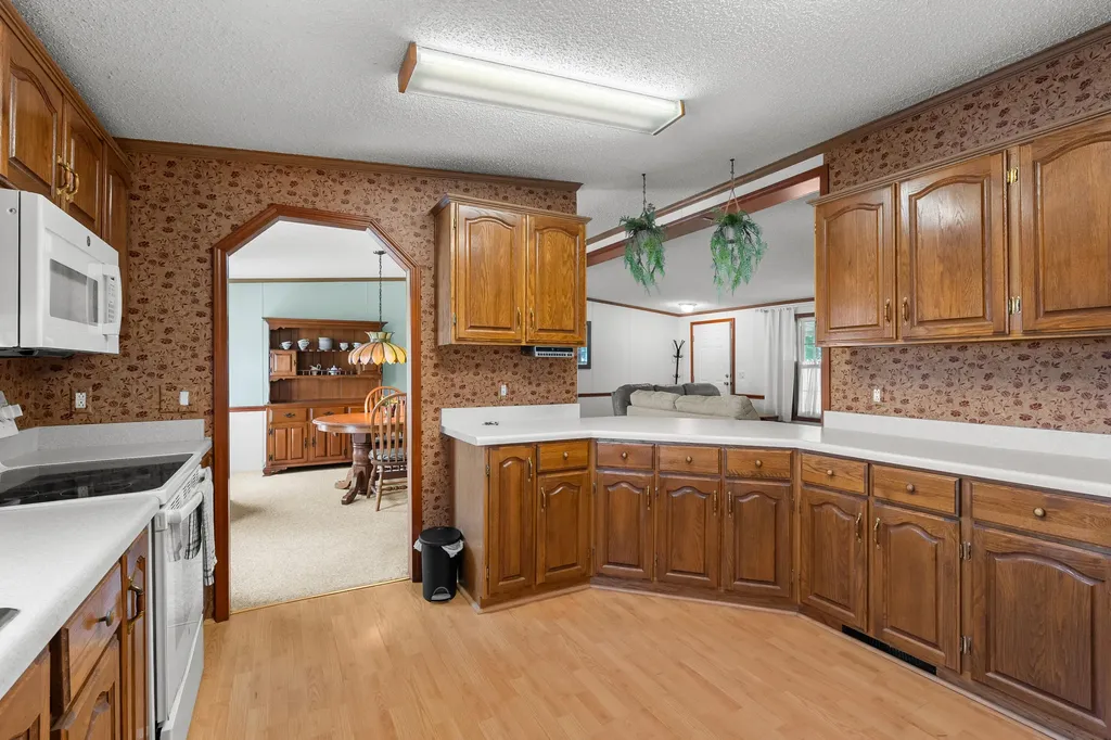 3410 Winter Wheat Road Kalamazoo Charter Township MI 49004