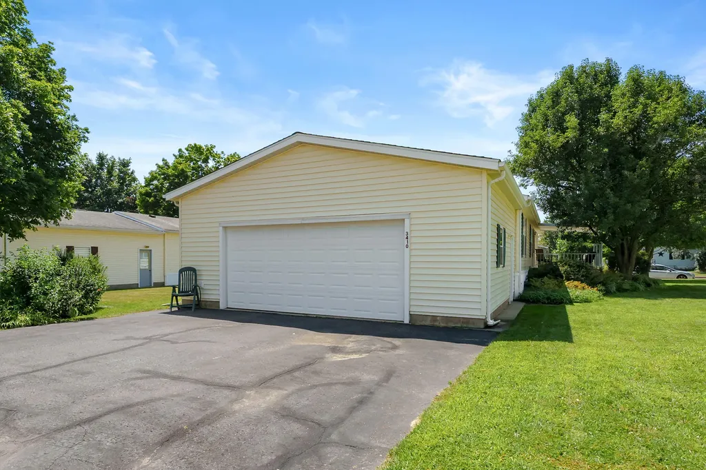 3410 Winter Wheat Road Kalamazoo Charter Township MI 49004