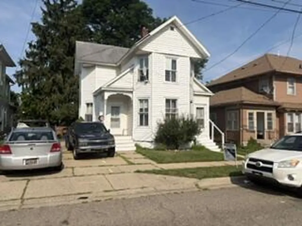 37 Harvard Street Battle Creek City MI 49017