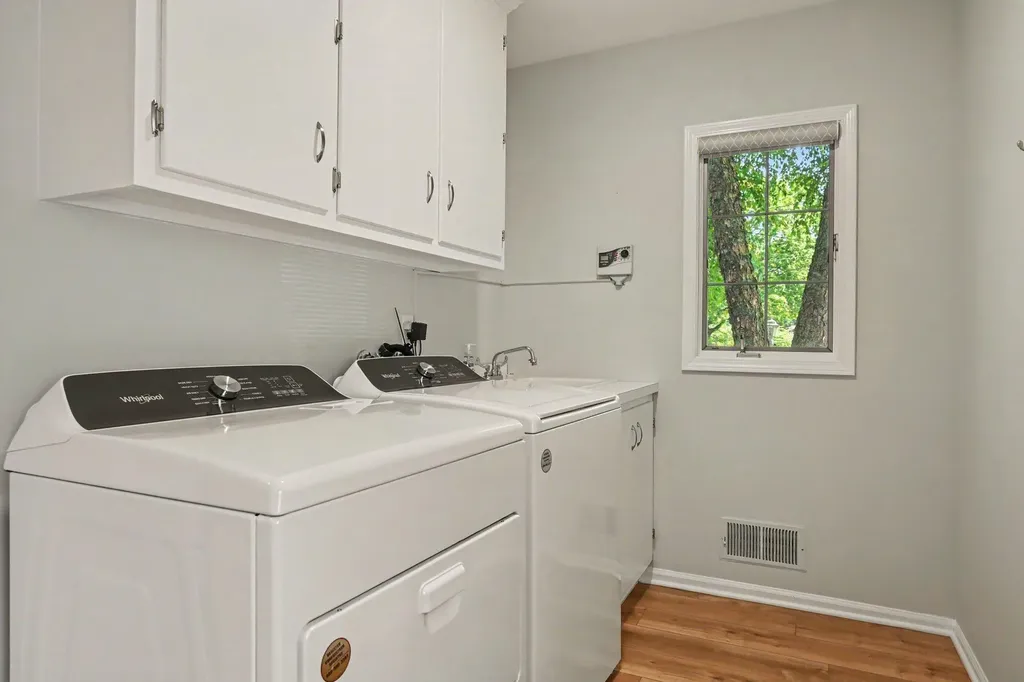 3004 Brandywine Road Kalamazoo City MI 49008