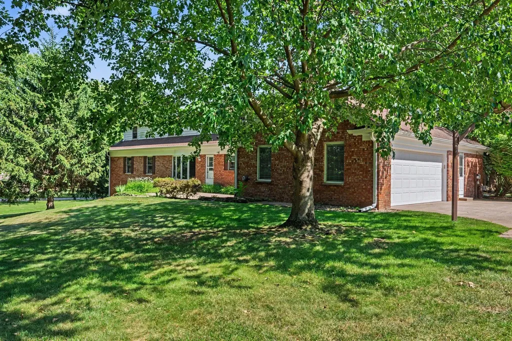 3004 Brandywine Road Kalamazoo City MI 49008
