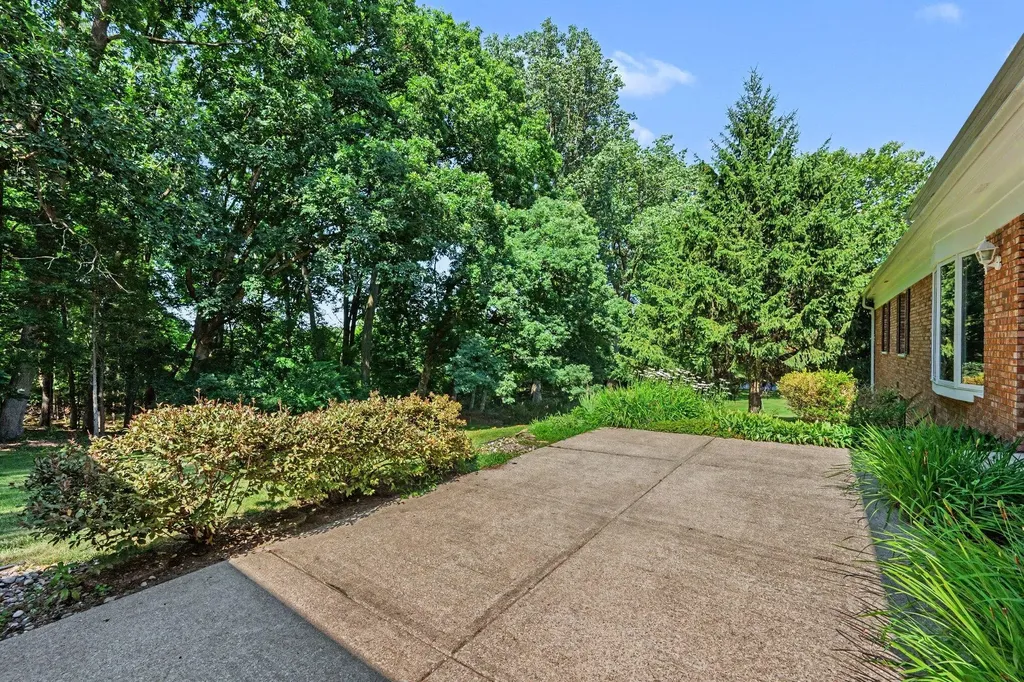 3004 Brandywine Road Kalamazoo City MI 49008