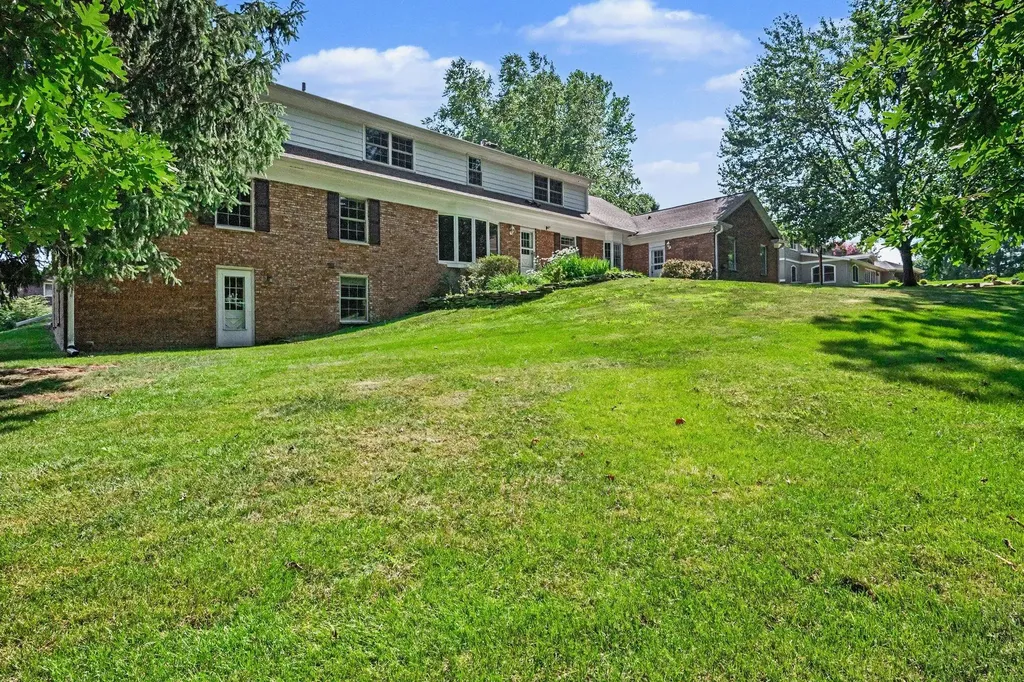3004 Brandywine Road Kalamazoo City MI 49008