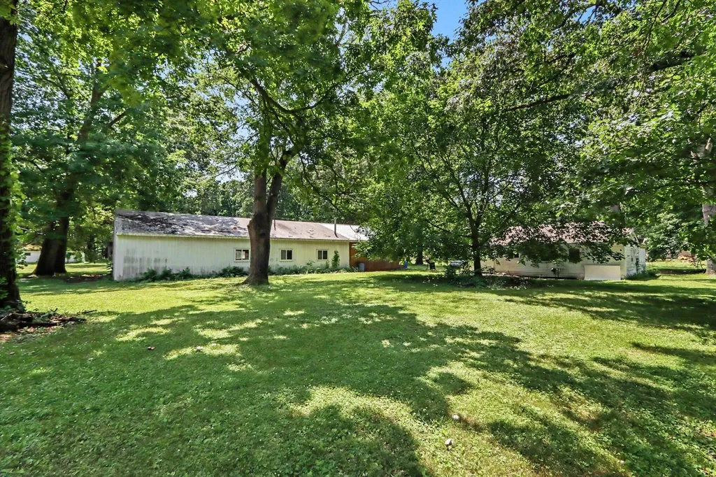 600 Grove Street Brady Township MI 49097