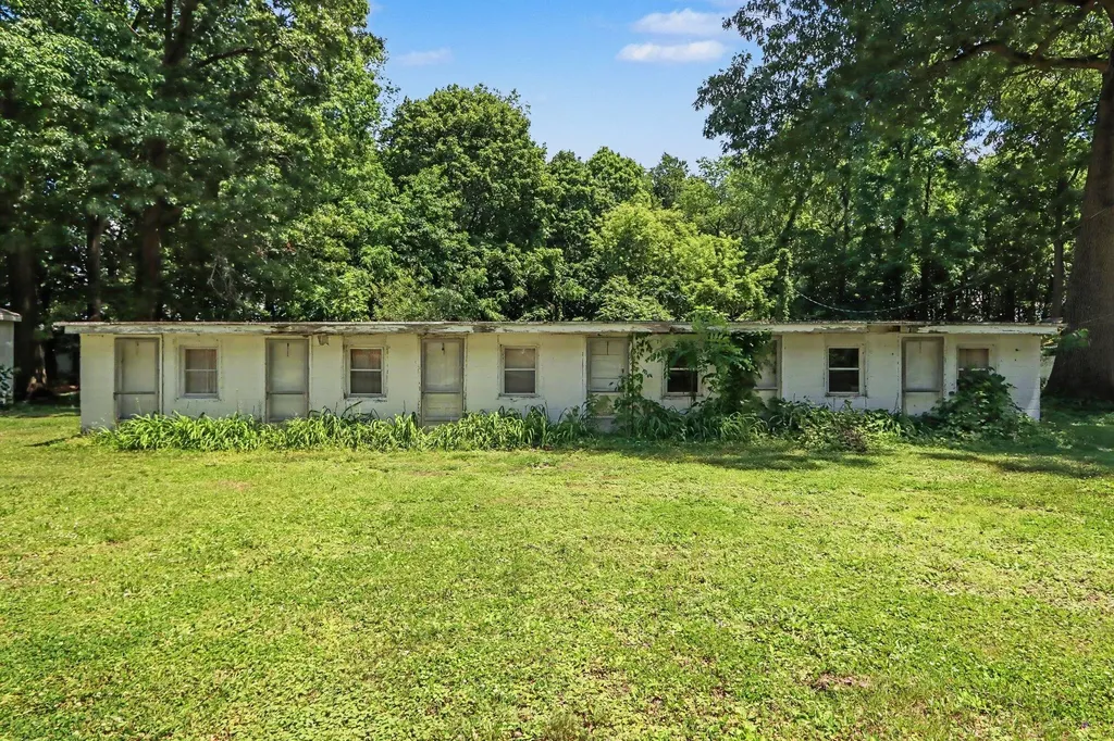 600 Grove Street Brady Township MI 49097