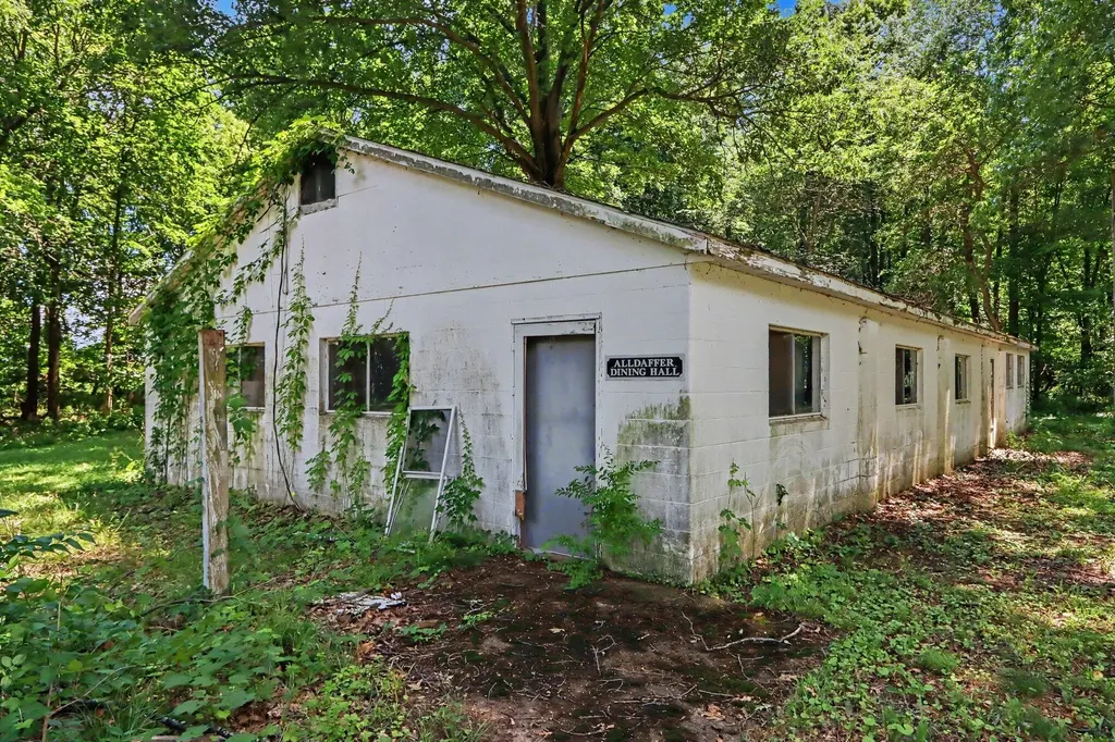 600 Grove Street Brady Township MI 49097