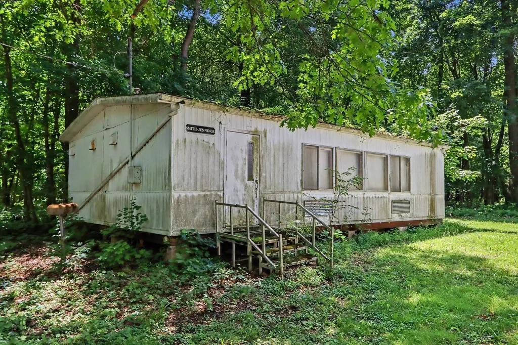 600 Grove Street Brady Township MI 49097